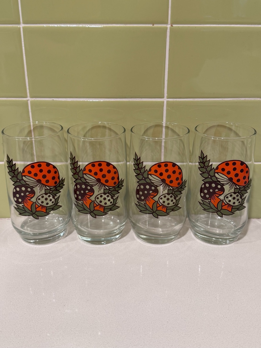 Sears, Roebuck and Co. "Merry Mushroom" drinking glasses - Set of 4 - Picture 6 of 6